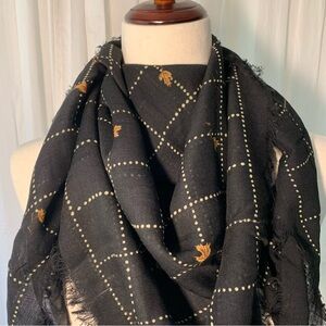 Bill Blass 100% Wool Black Grid Brown Leaves‎ Scarf Vintage